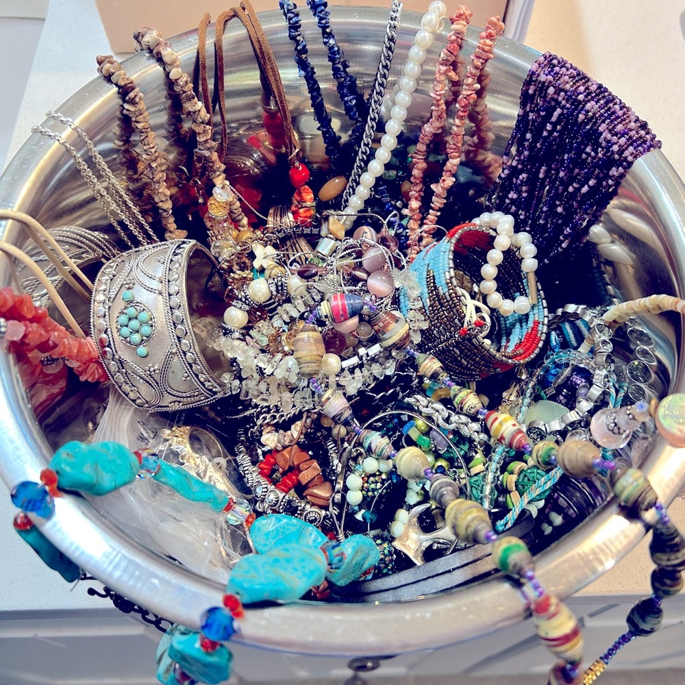 Costume Jewelry lot, 4 pounds. Wearable and excellent condit.